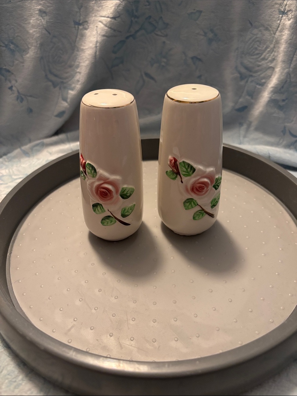 Vintage Ceramic Pink Rose Salt and Pepper Shaker Set - Floral Home Accent